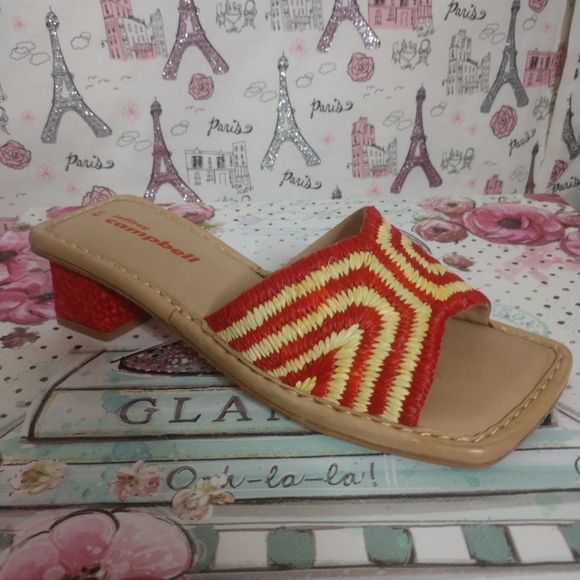 Jeffrey Campbell Kaelan Slide Sandals Size 8.5 - Picture 2 of 9